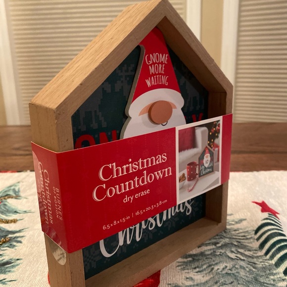 Christams Gnome Countdown Calendar, Tabletop Shelf or Wall Sign, Dry Erase - Picture 8 of 15